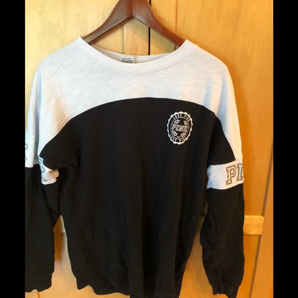 PINK Victoria's Secret Tops - PINK long sleeved shirt size small